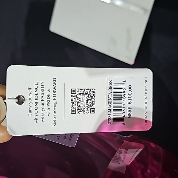 Purses - Picture 7 of 7